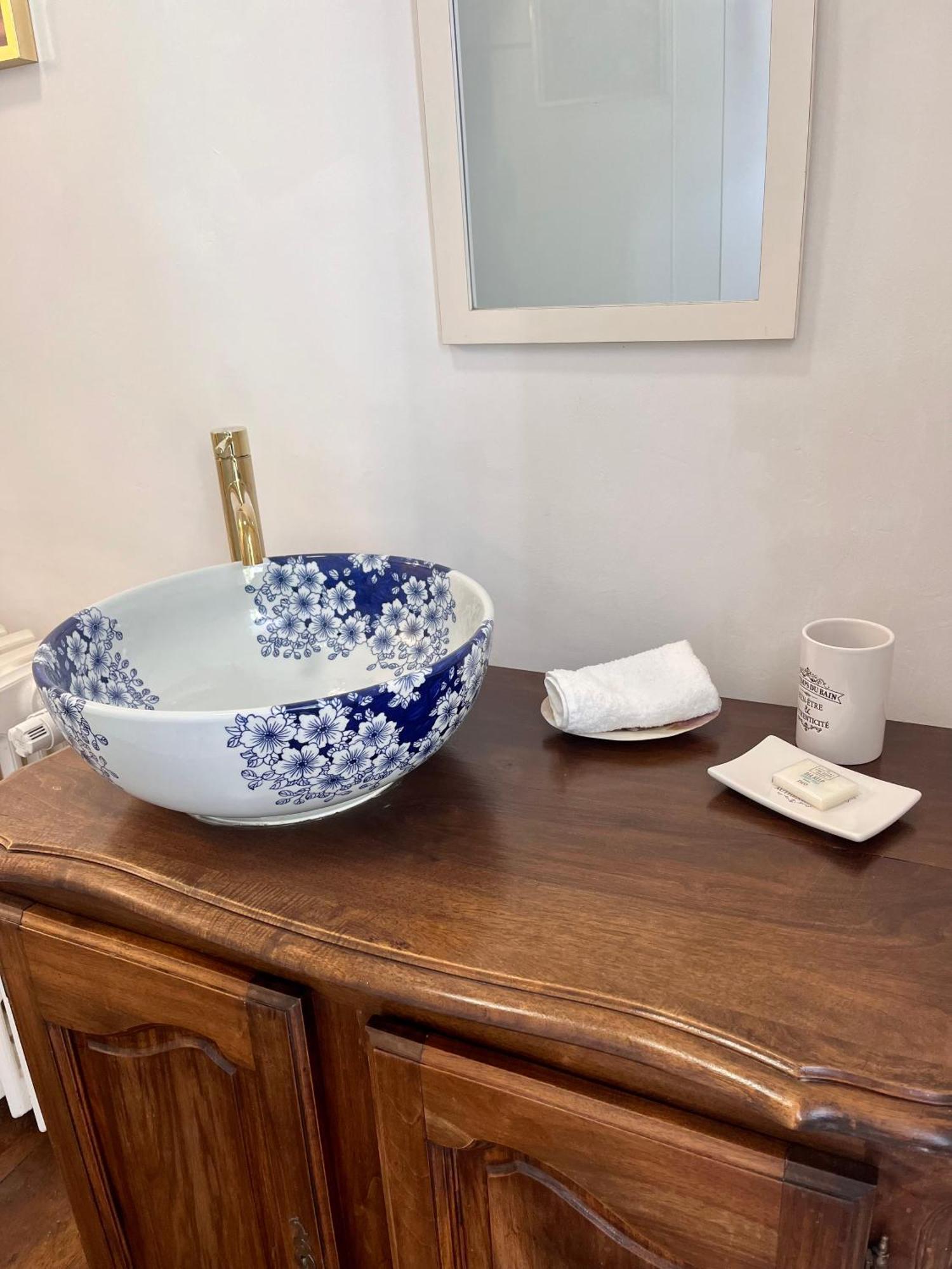 Maison De Mags & Mags Willow Room Lanouaille Екстер'єр фото